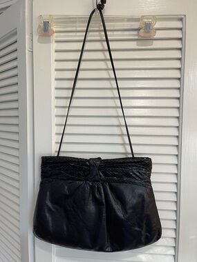 Elegant Black Leather/Snakeskin Shoulder or Clutch Bag with Braided Detail Vin70